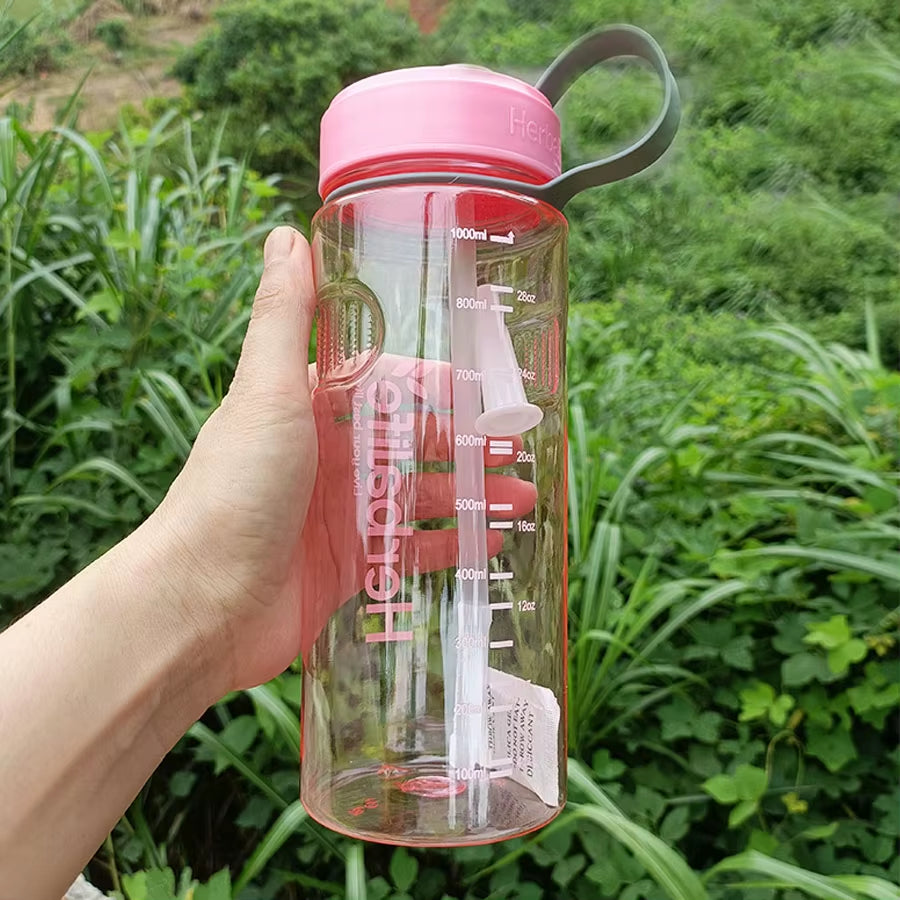 Plastic Sports Water Bottle with Straw, Healthy Life Nutrition Bottle, Wholesale Pirce, 1000Ml, Clearance Sale
